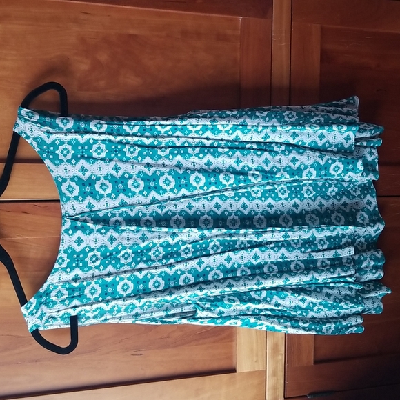 Lucky Brand NWOT drapey rayon shell in green and ivory, size XL - Picture 5 of 5